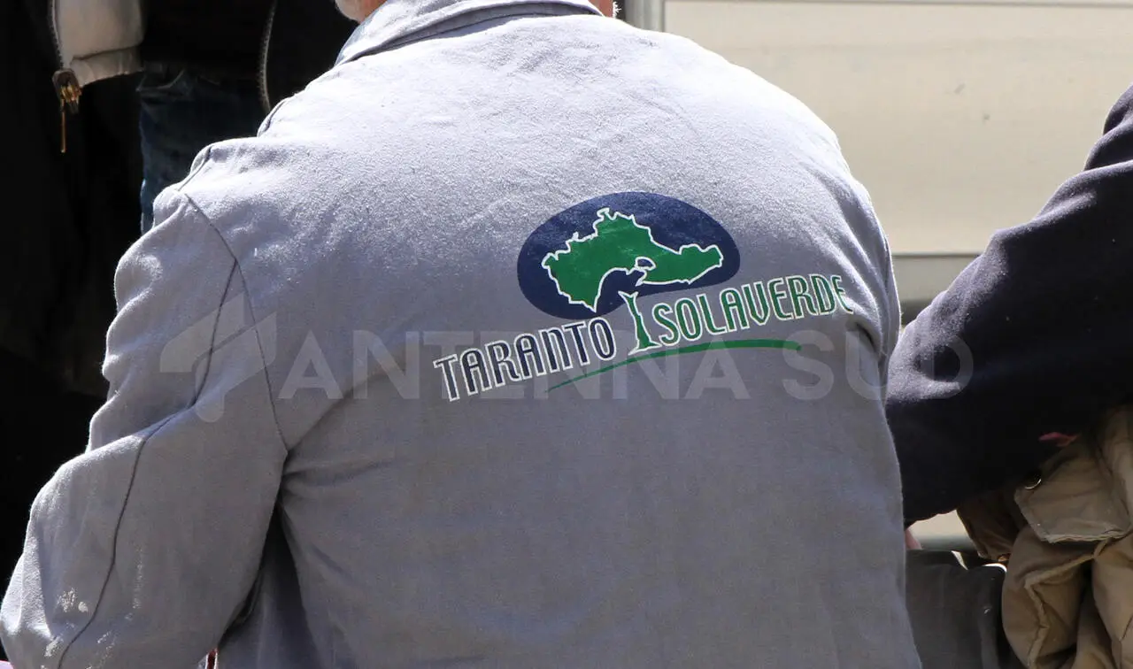 Vertenza ex Isola Verde (foto Todaro/AntennaSud)