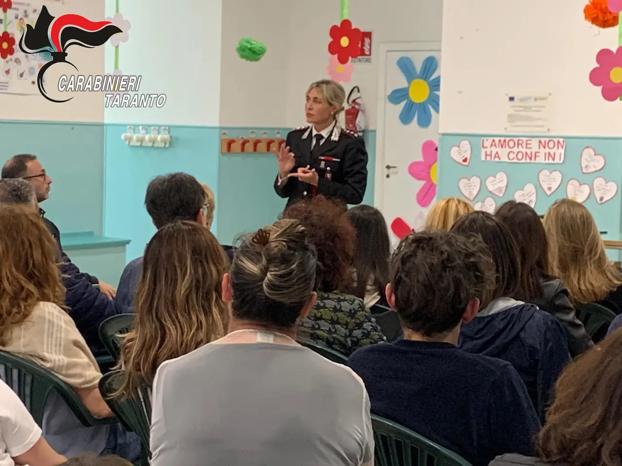 Carabinieri in classe a Martina Franca: ecco come smascherare i truffatori