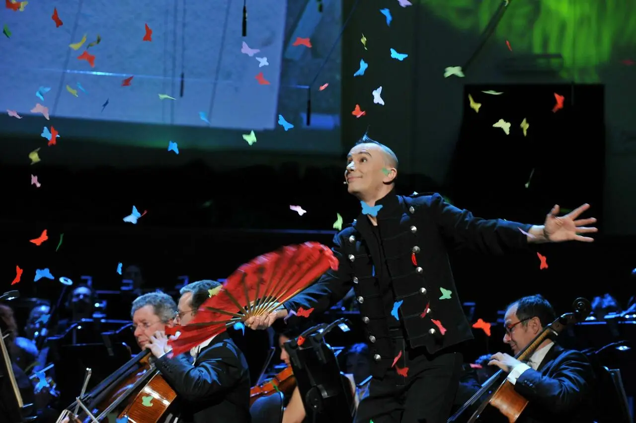 Arturo Brachetti in Pierino, il lupo e l'altro