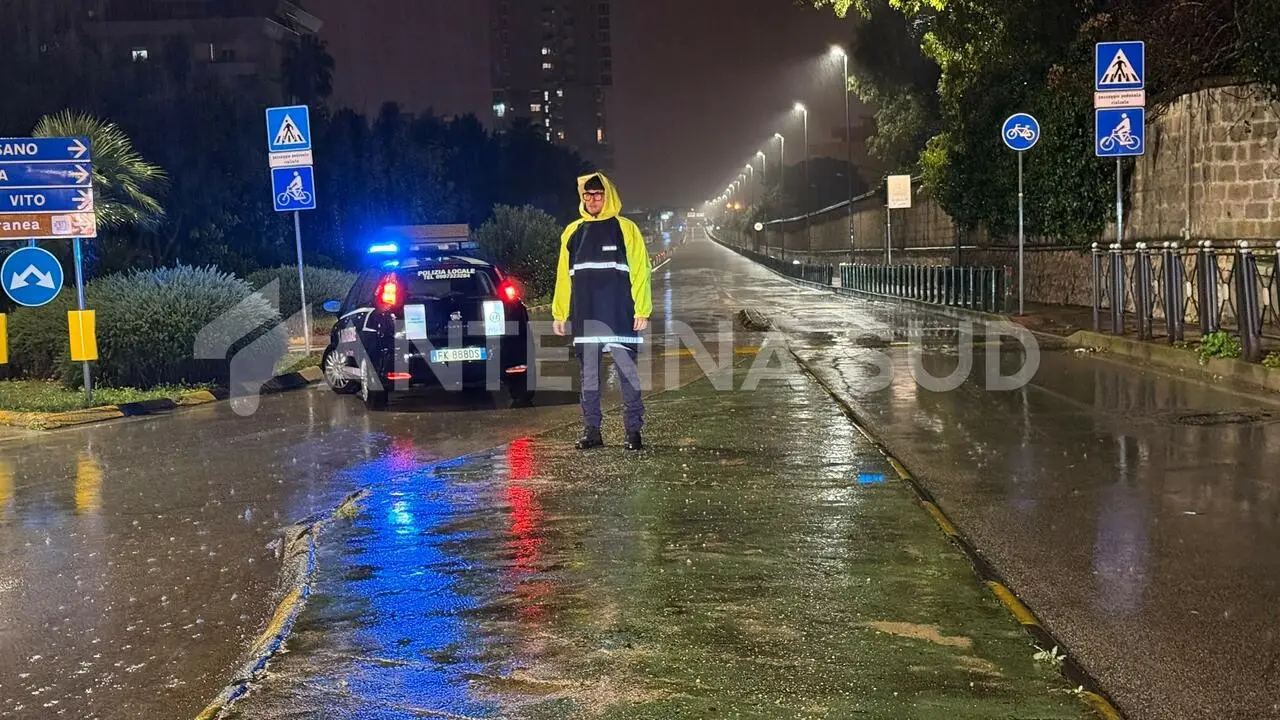 Viale Jonio allagata