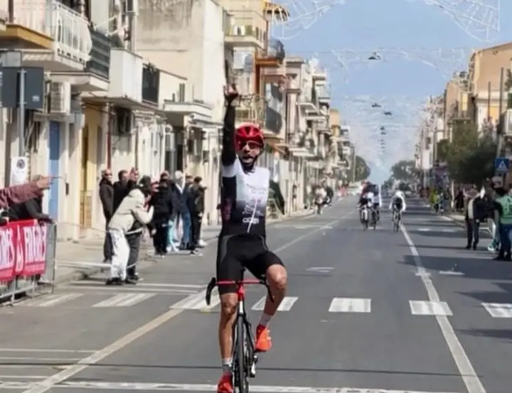 Nino Figura al traguardo