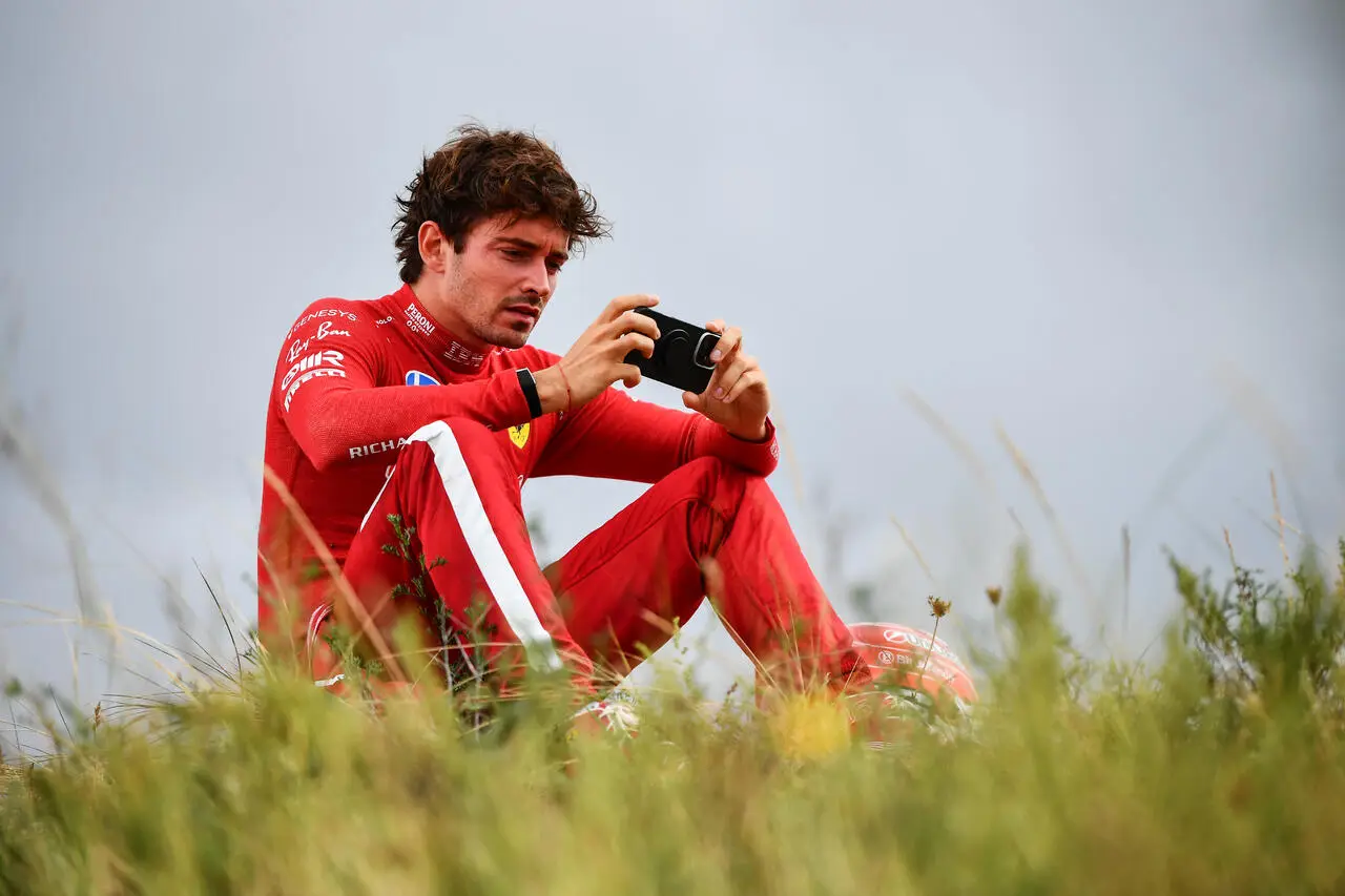 leclerc ferrari incidente