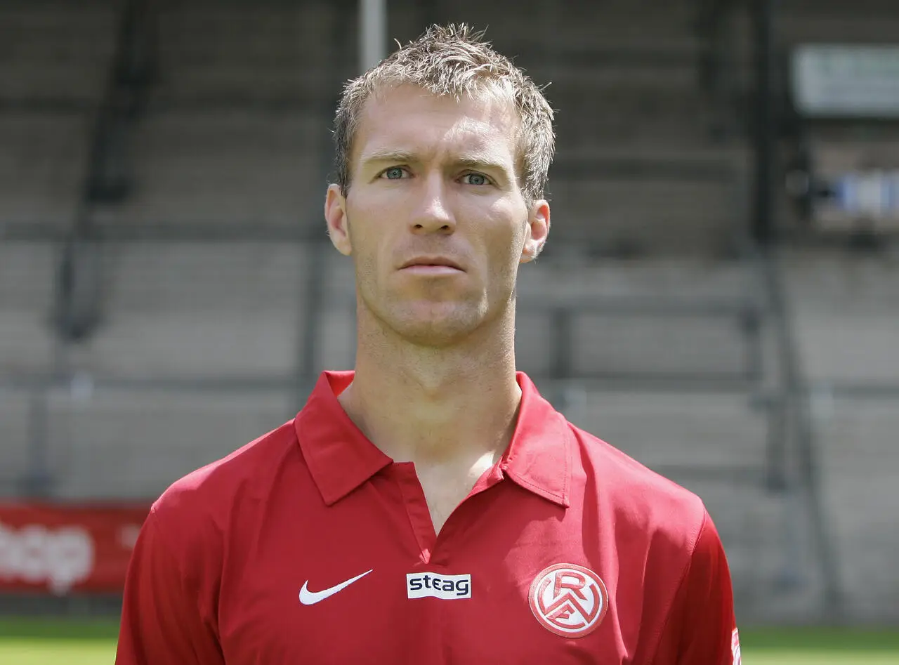 Photo by Christof Koepsel/Bongarts/Getty Images) via Onefootball