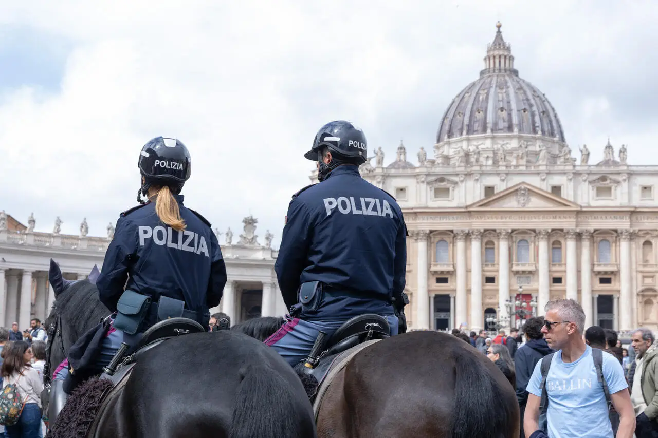 Polizia san pietro