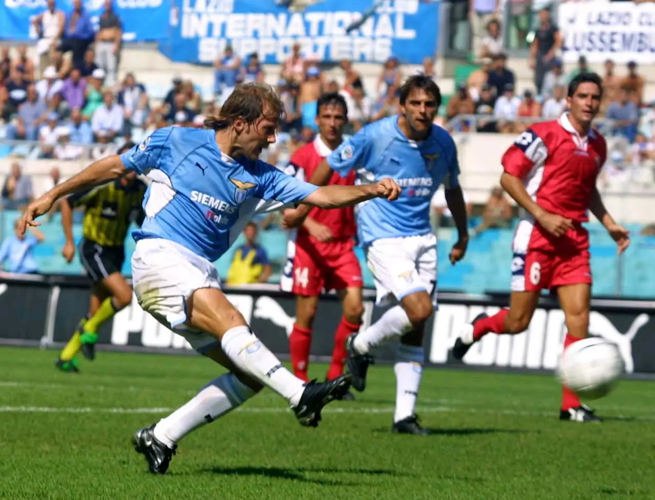Photo by Grazia Neri/ALLSPORT via Onefootball