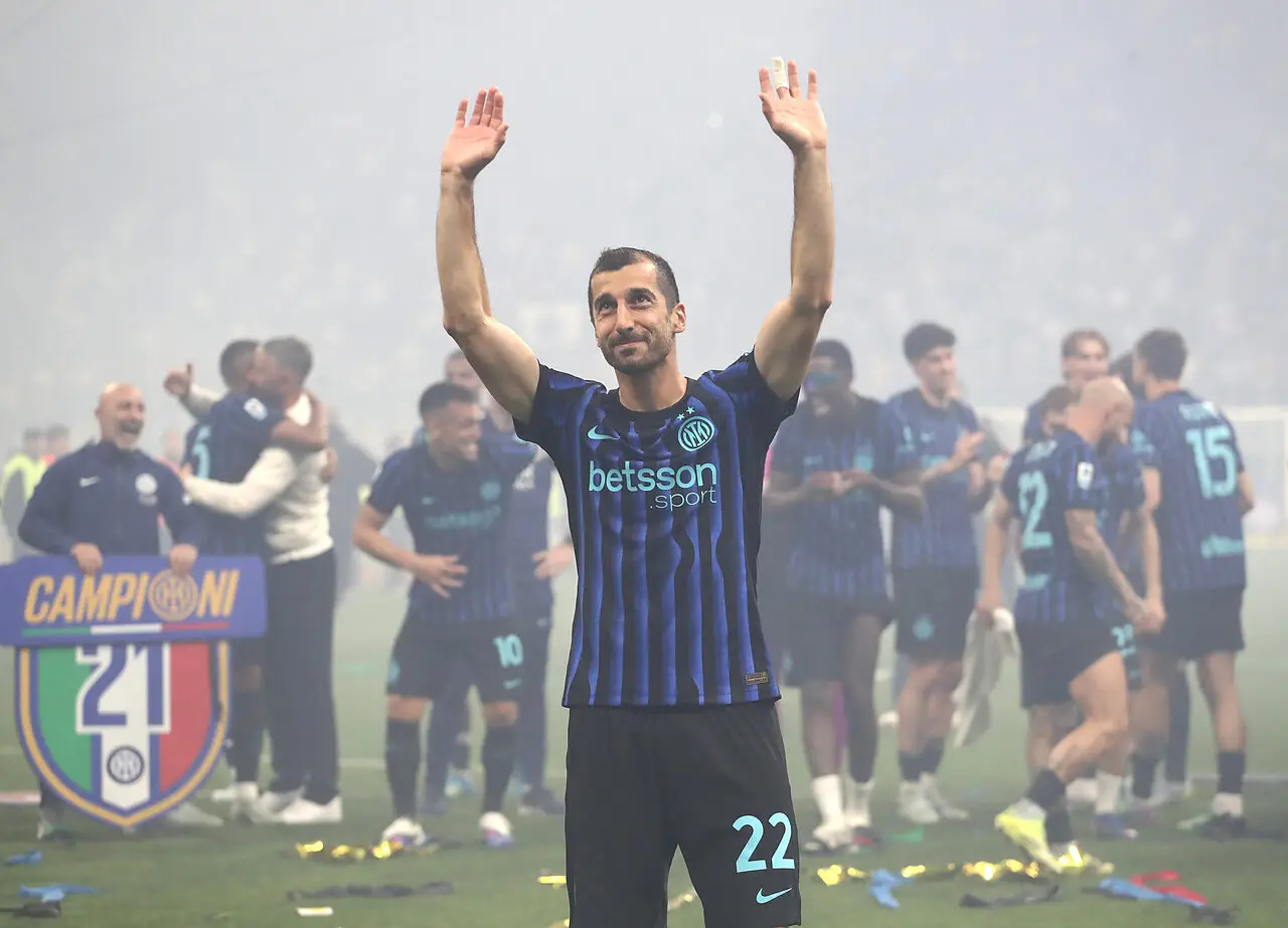 Photo by Marco Luzzani/Getty Images via onefootball