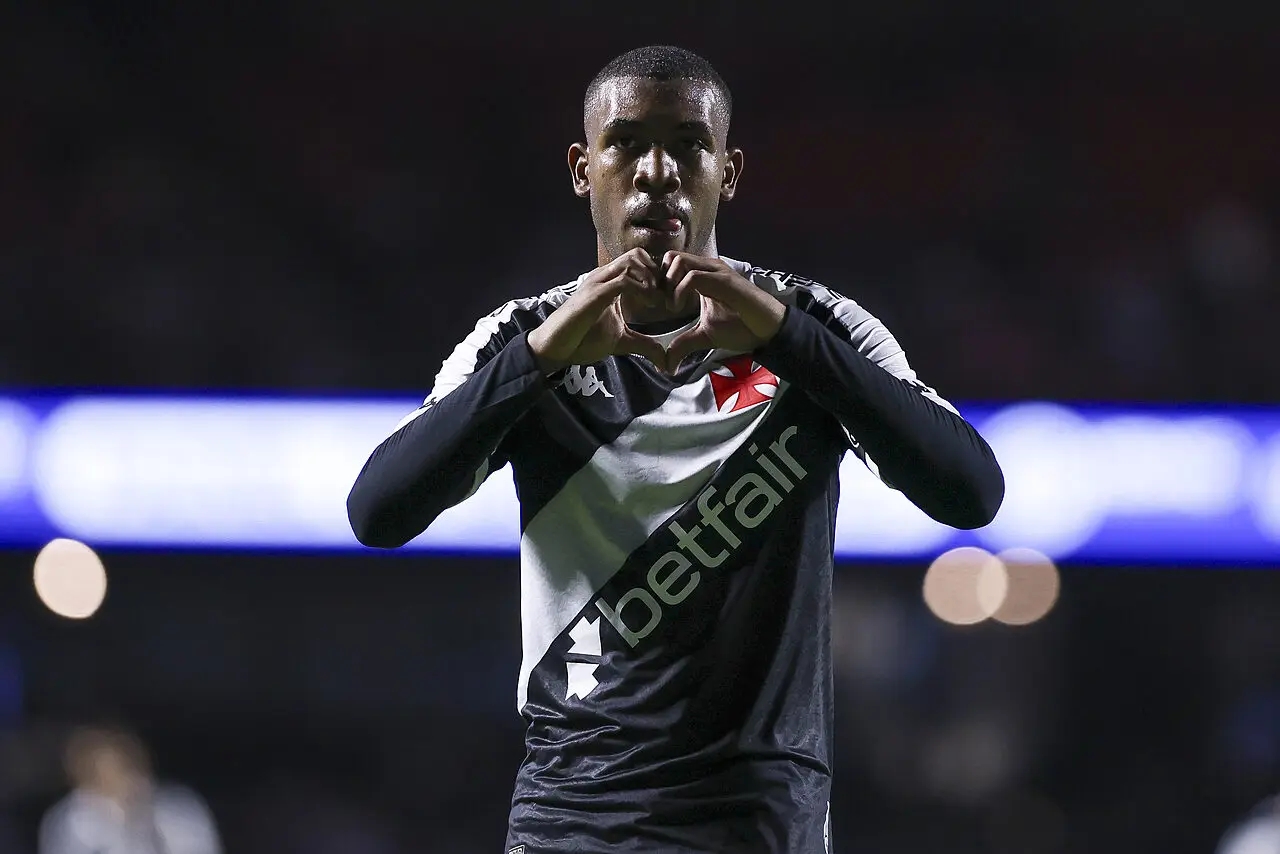 (Photo by Ricardo Moreira/Getty Images)