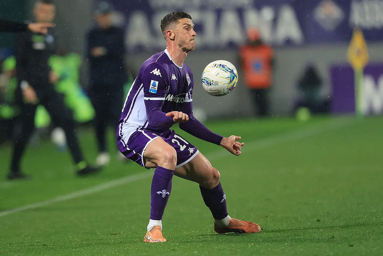 Gosens - Via onefootball (Photo by Gabriele Maltinti/Getty Images)