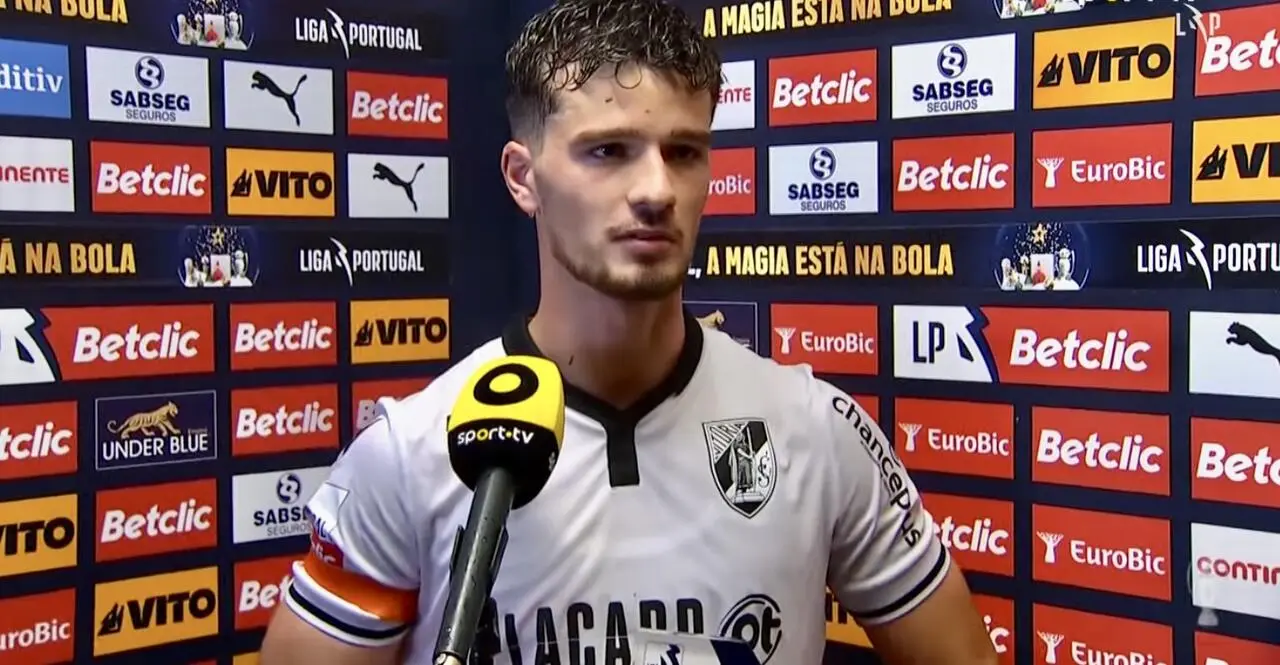 Il centrocampista del Vitoria, Tomas Handel