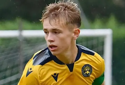 Antonio Pirrò con la maglia dell'Udinese. (da Instagram: @antoniopirroo)