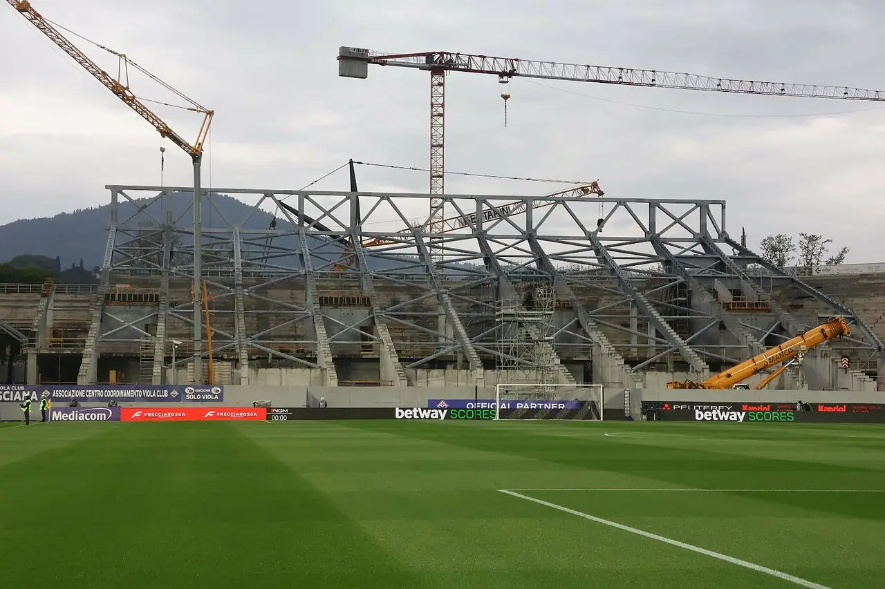 Lavori Stadio Firenze
