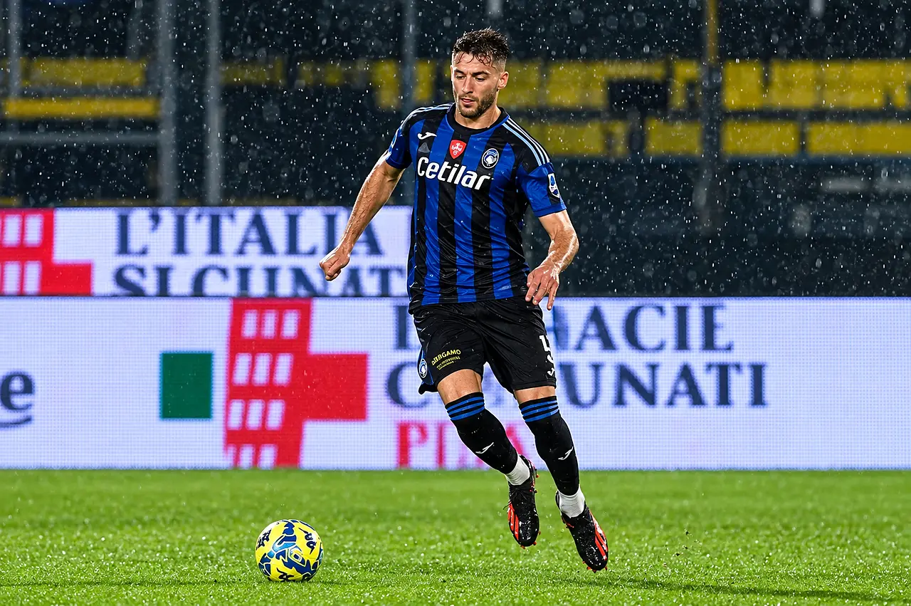 Il difensore Simone Canestrelli