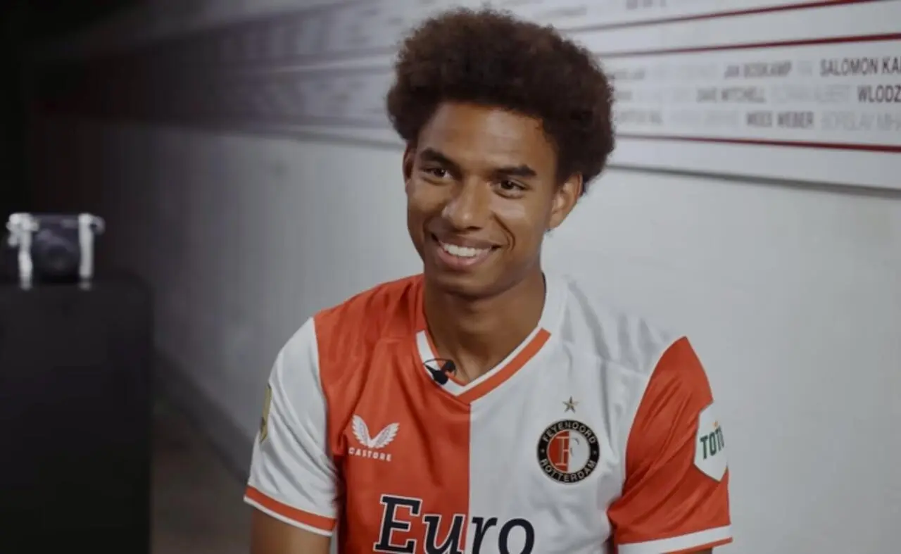 Calvin Stengs, ala del Feyenoord