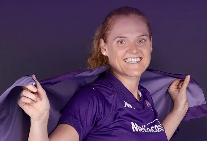Stine Ballisager Pedersen in viola. (da Instagram: @acf_women)