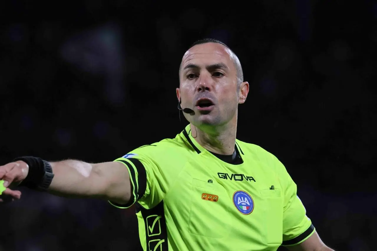 L'arbitro Guida. Foto: Vicario/Fiorentinanews.com