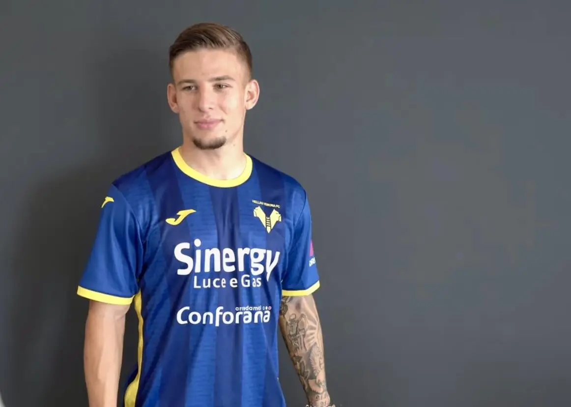 Tomas Suslov, centrocampista dell'Hellas Verona