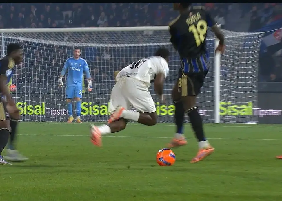 M'Bala Nzola Pisa Parma