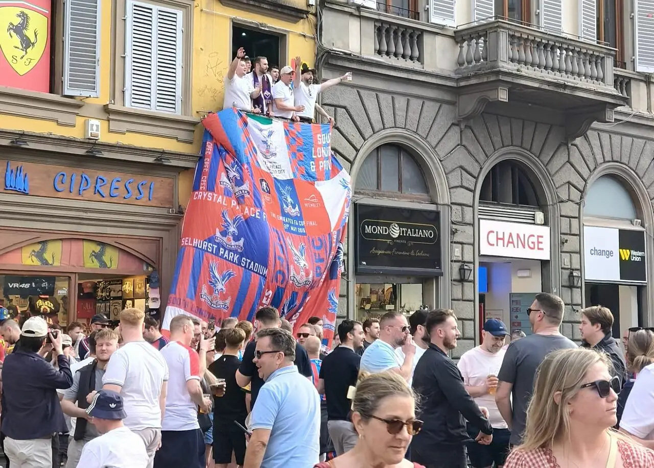 Tifosi Crystal Palace