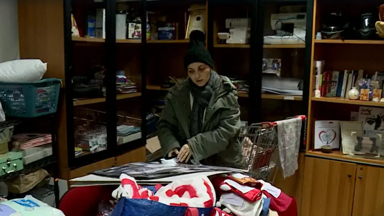 Katia Villirillo sede associazione "Libere donne Kr"