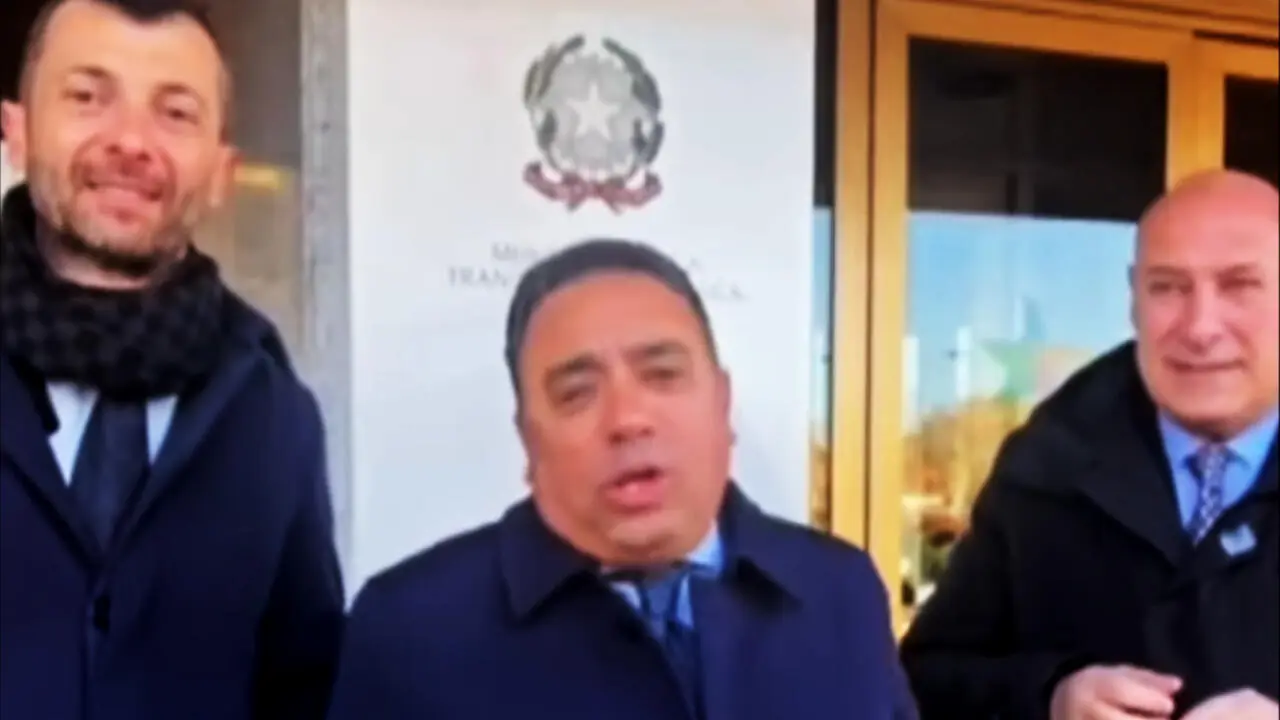 Da sinistra: Manica, Ferrari e Voce dopo la Conferenza dei servizi al ministero a Roma