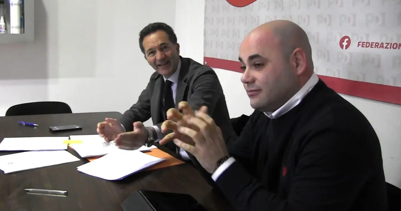 In primo piano il segretario Leo Barberio e l'avvocato Francesco Pitaro