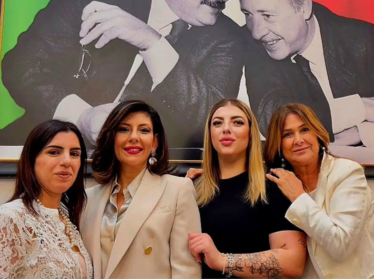 Da sinistra: Borrelli, Cosentino, Marseglia e Ferraina di Fdi a Crotone
