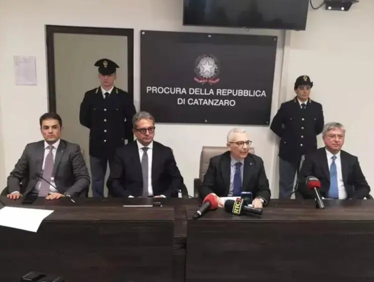 Conferenza stampa per l'operazione "Grecale". Da sinistra: Bitorzoli, Nicolì, Capomolla e Giambra