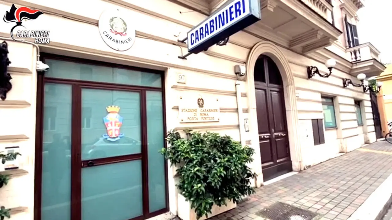La Stazione dei carabinieri di Porta Portese a Roma