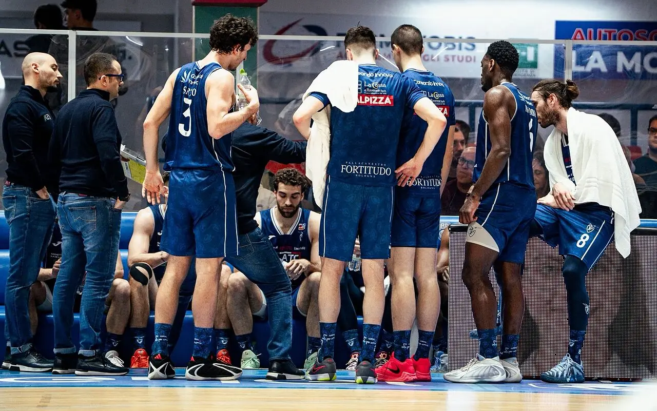 (Foto Fortitudo Pallacanestro 103)