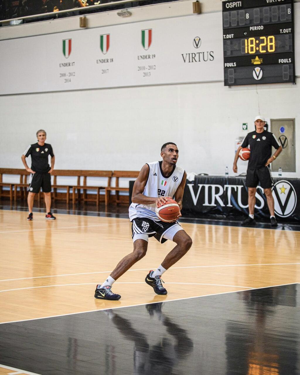 (foto Virtus Pallacanestro Bologna)
