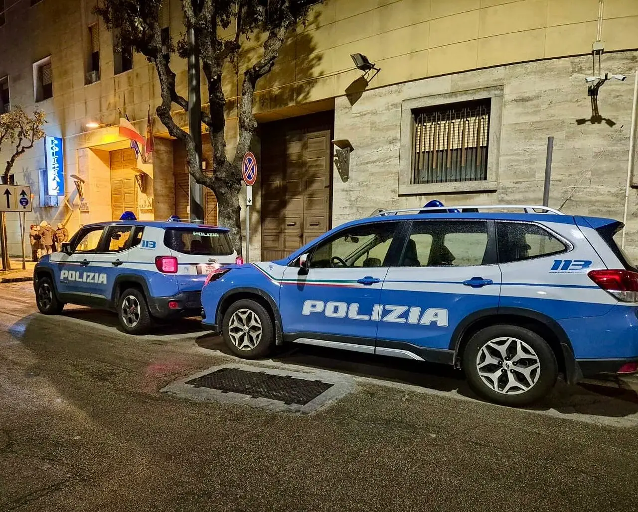 Ingresso questura lecce