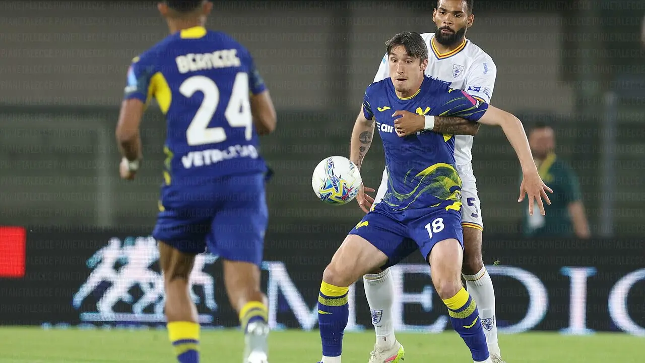 verona-lecce-bowie-siebert