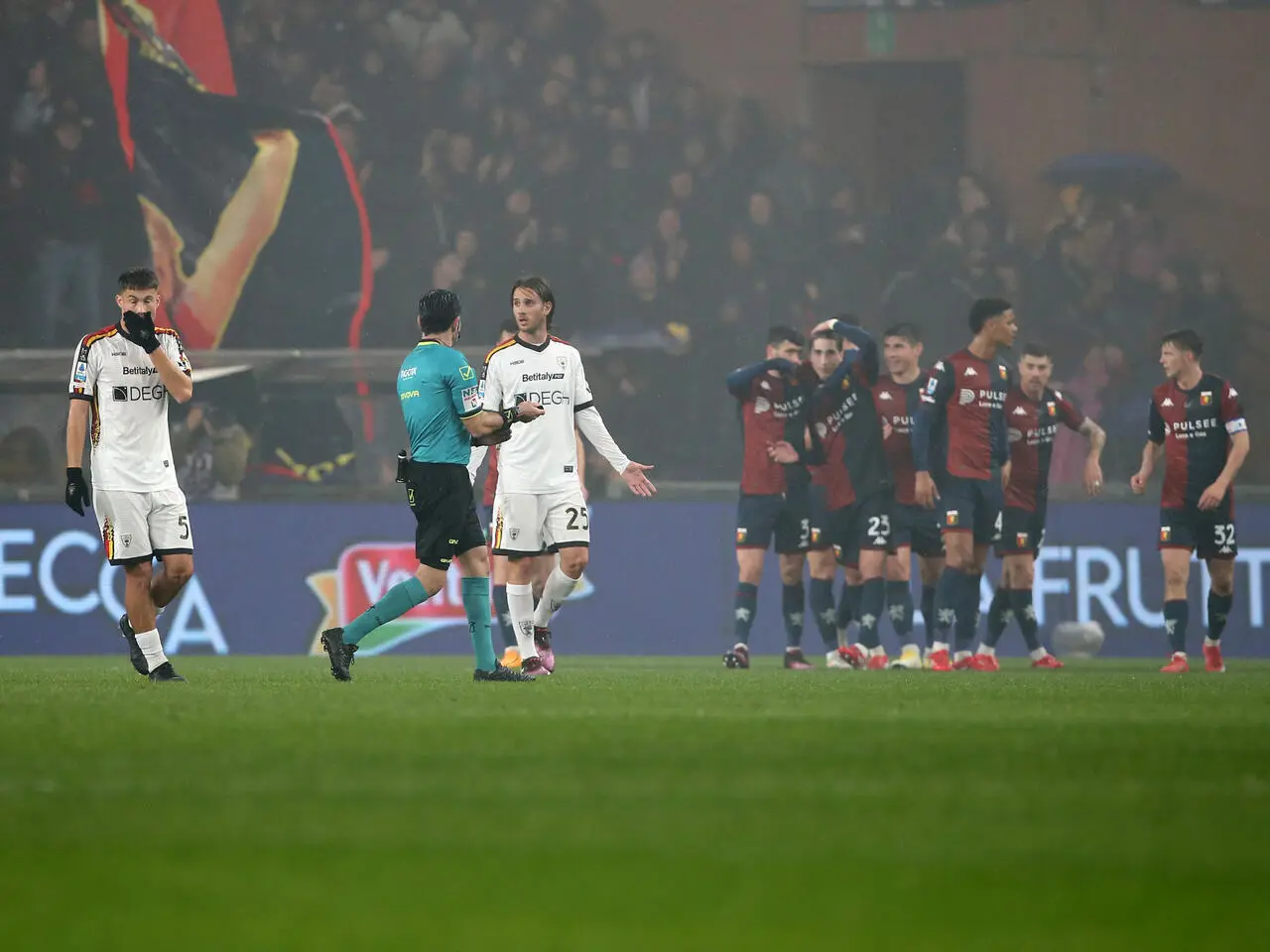 genoa lecce arbitro maresca gallo berisha
