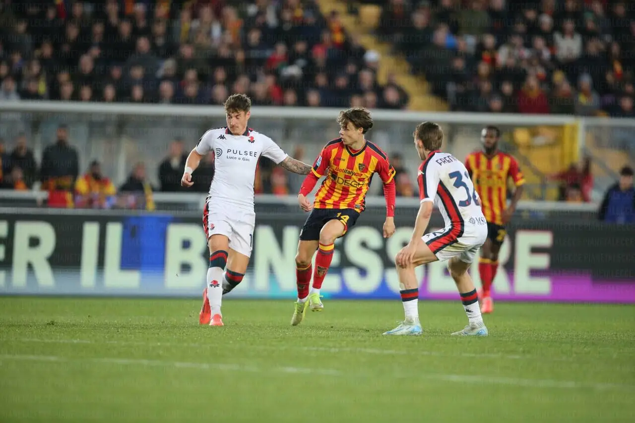 lecce genoa helgason
