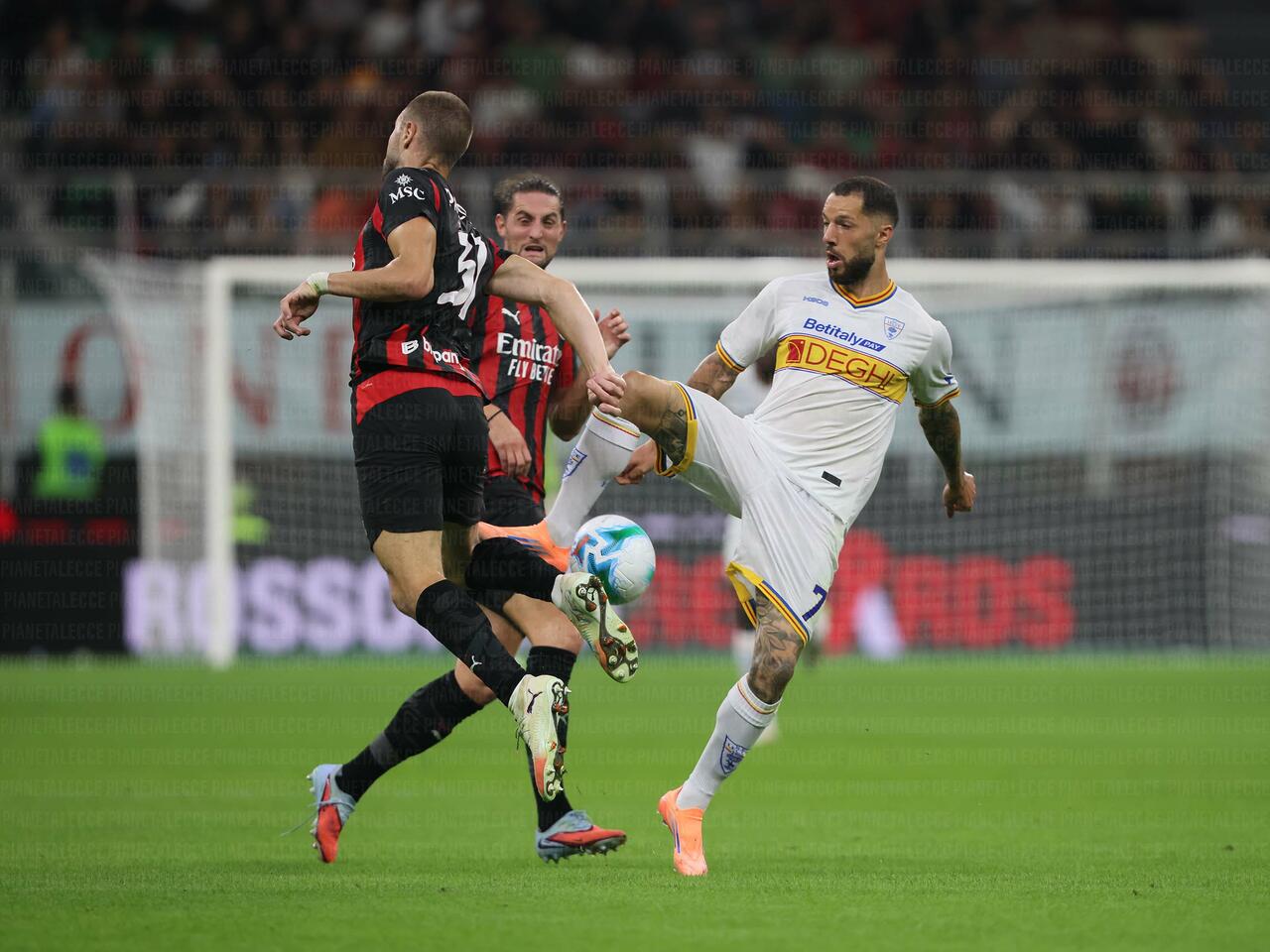 milan-lecce tete morente