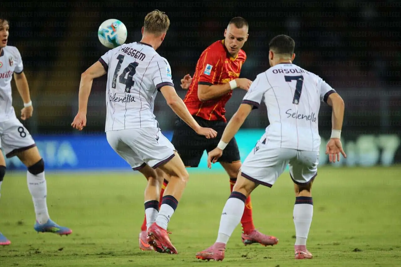 lecce-bologna heggem orsolini stulic
