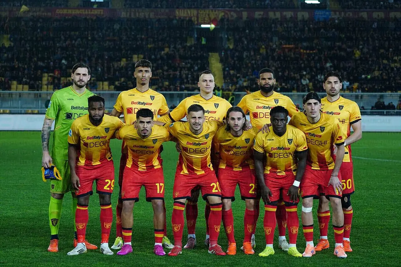 posa di squadra Lecce