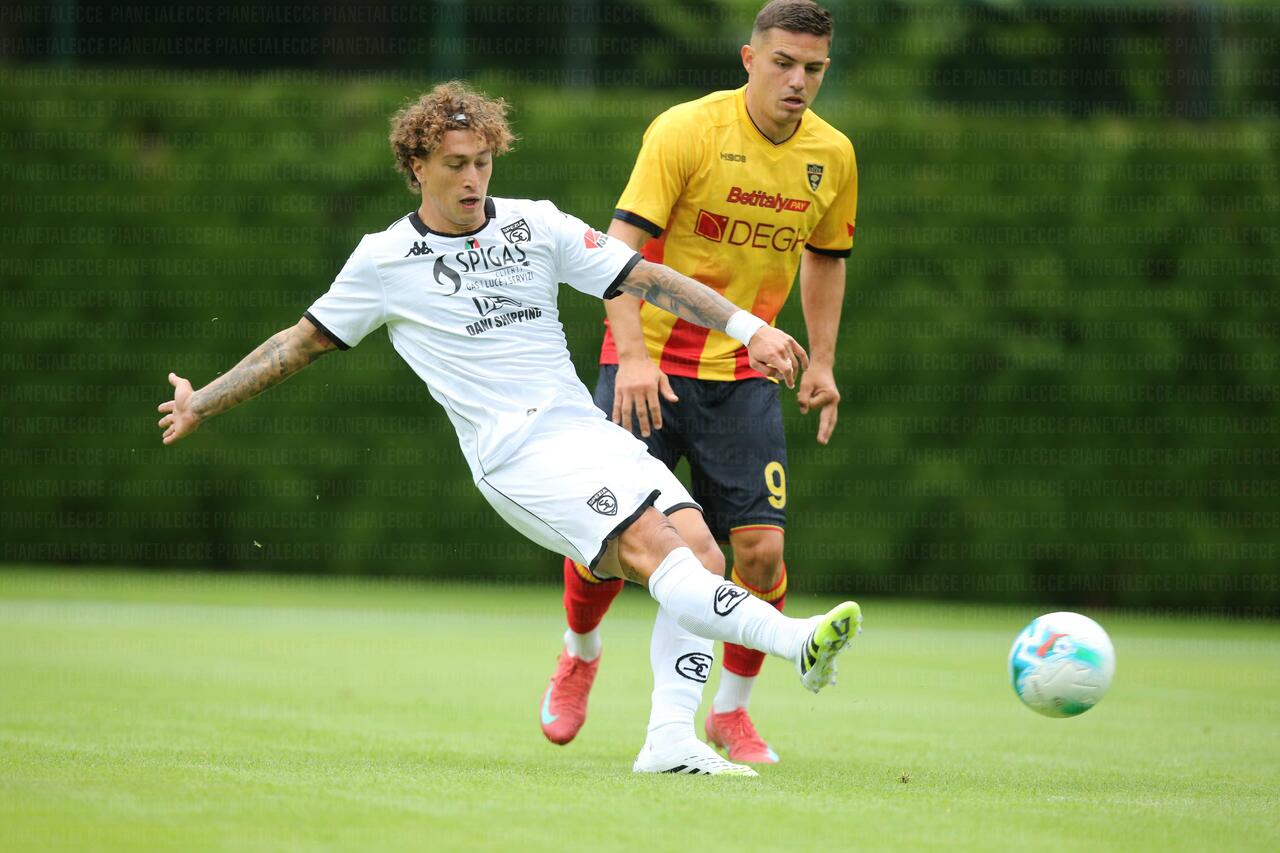 Spezia Lecce krstovic salvatore esposito amichevole