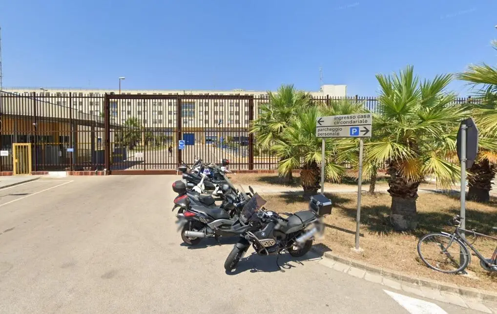 ingresso del carcere di lecce