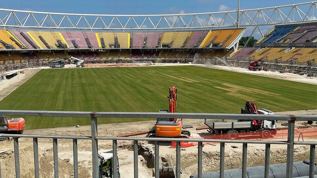 terreno di gioco via del mare