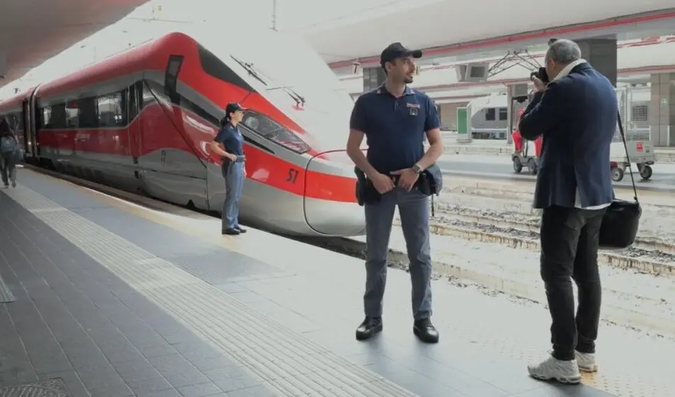pose per calendario polizia