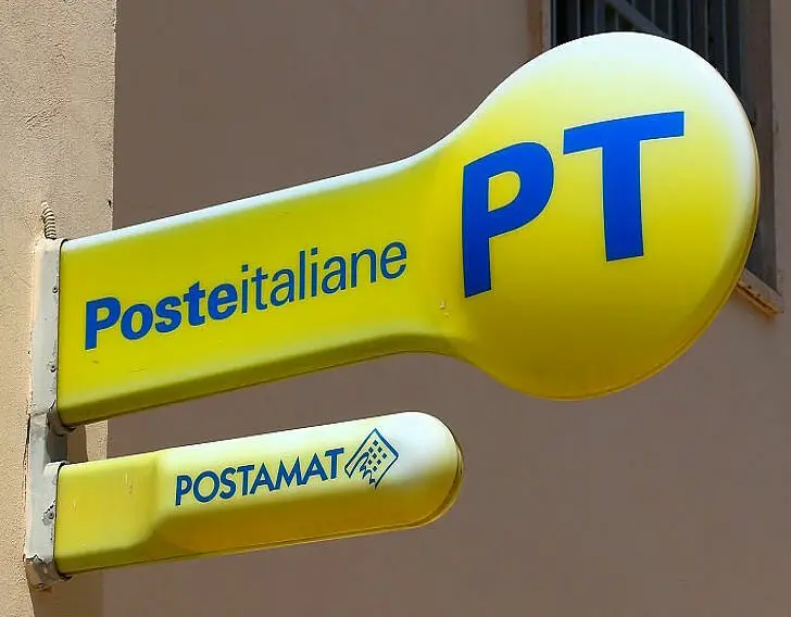 insegna poste-italiane