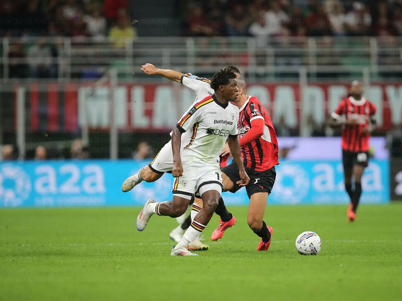 Milan-Lecce dorgu