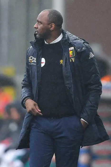 L'allenatore del Genoa Patrick Vieira