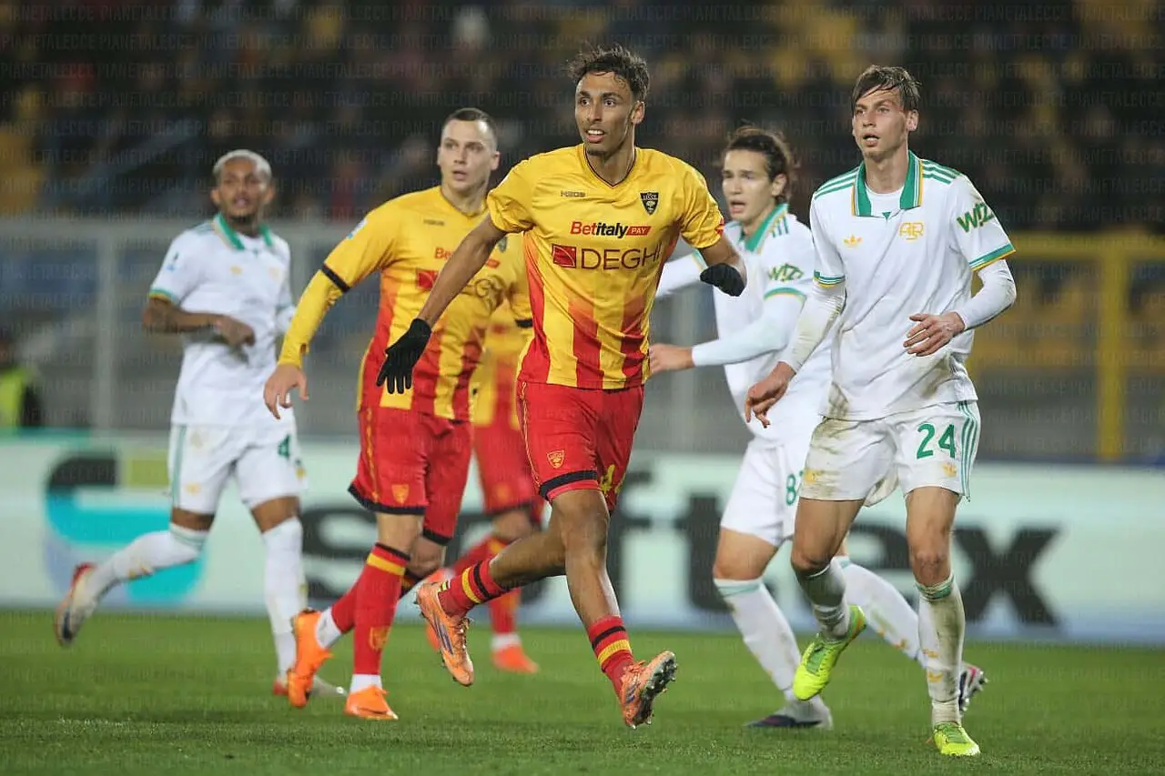 lecce-roma tiago gabriel ziolkowski