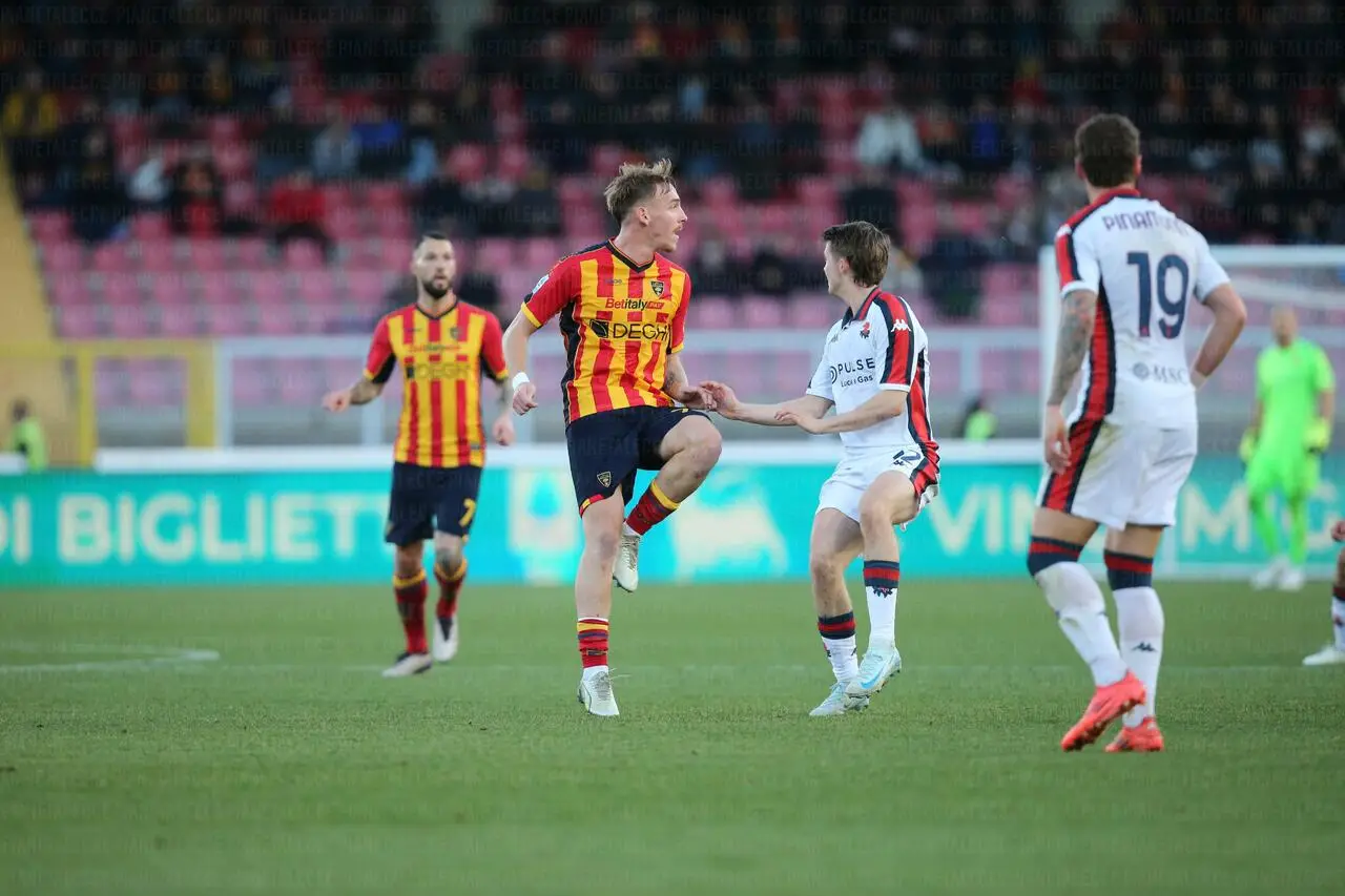 lecce genoa pierret vasquez