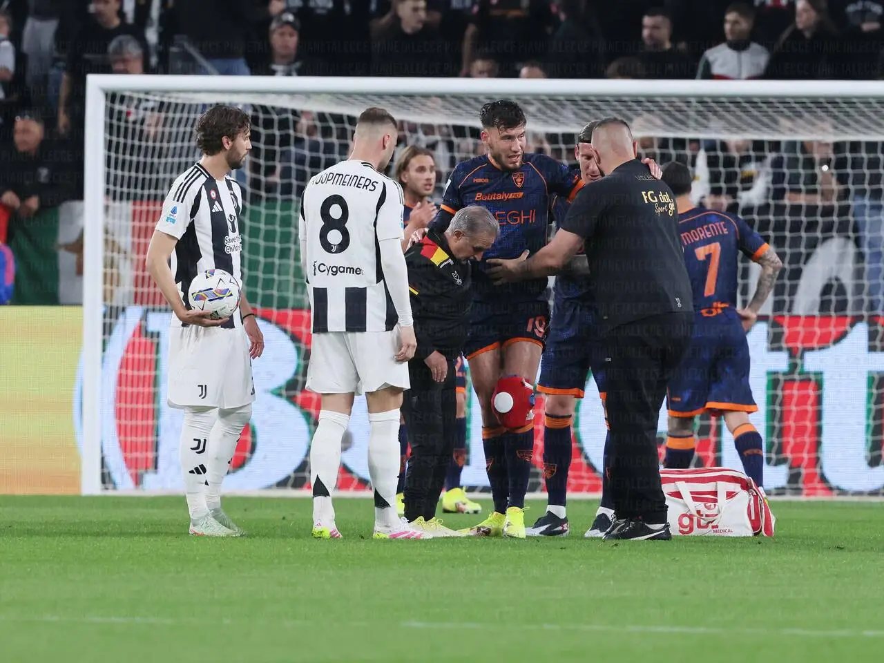 juventus lecce infortunio jean