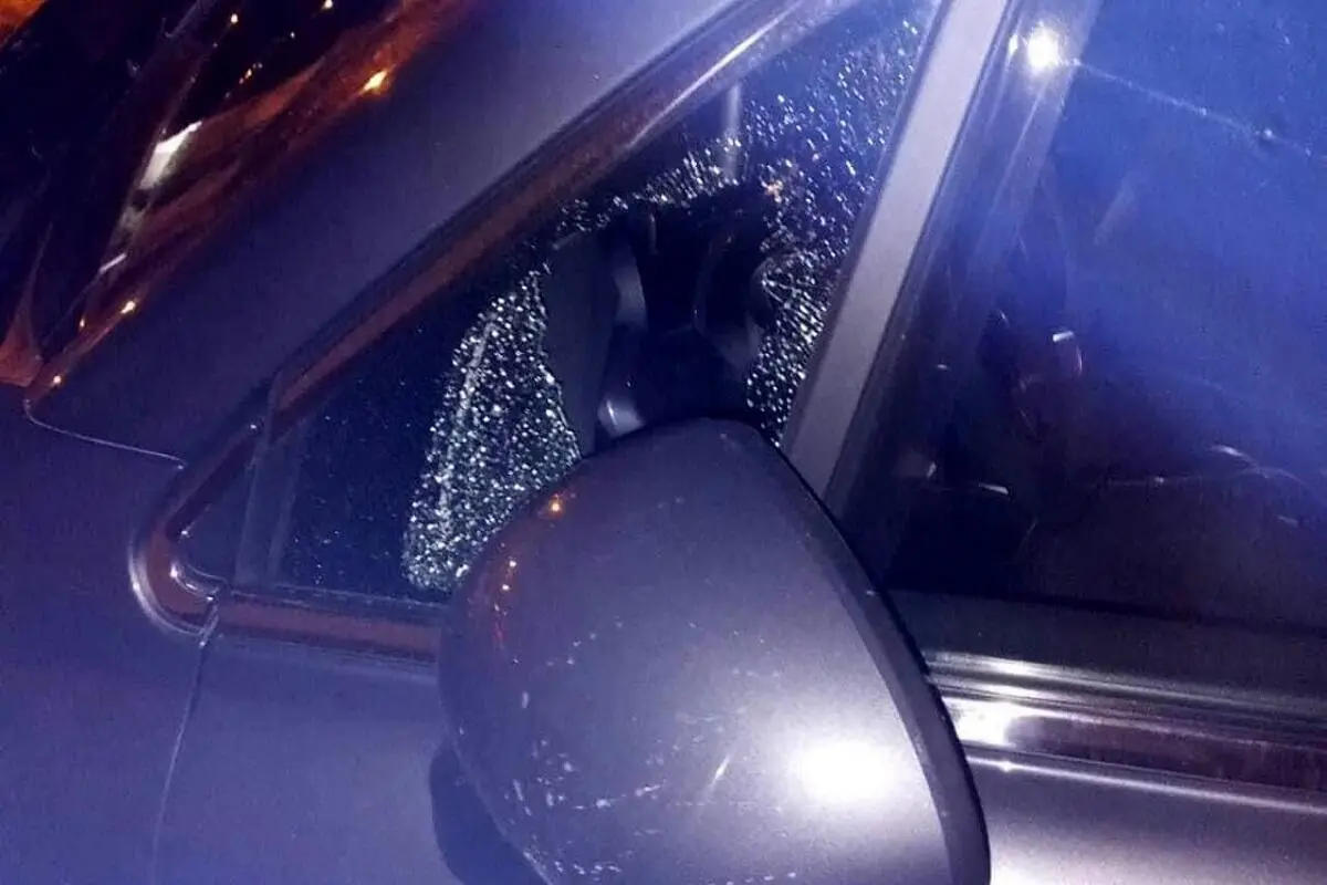 L'auto danneggiata