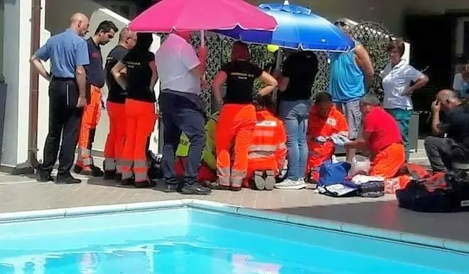 Paura in piscina sul Litorale