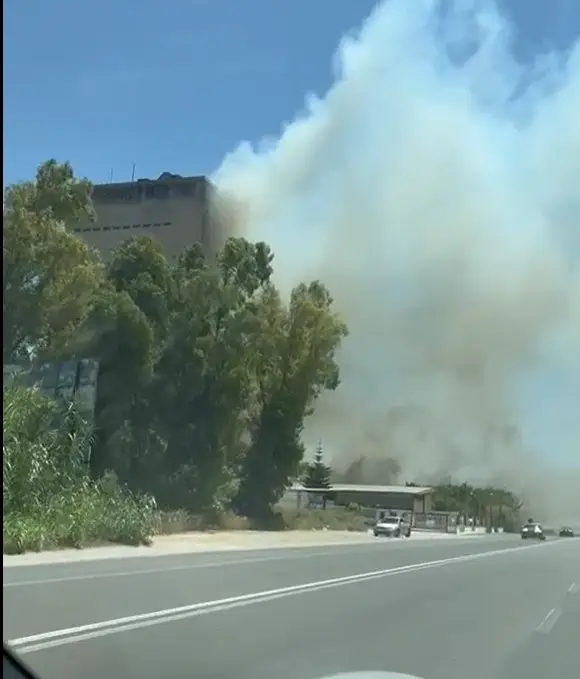 Incendio a Mondragone